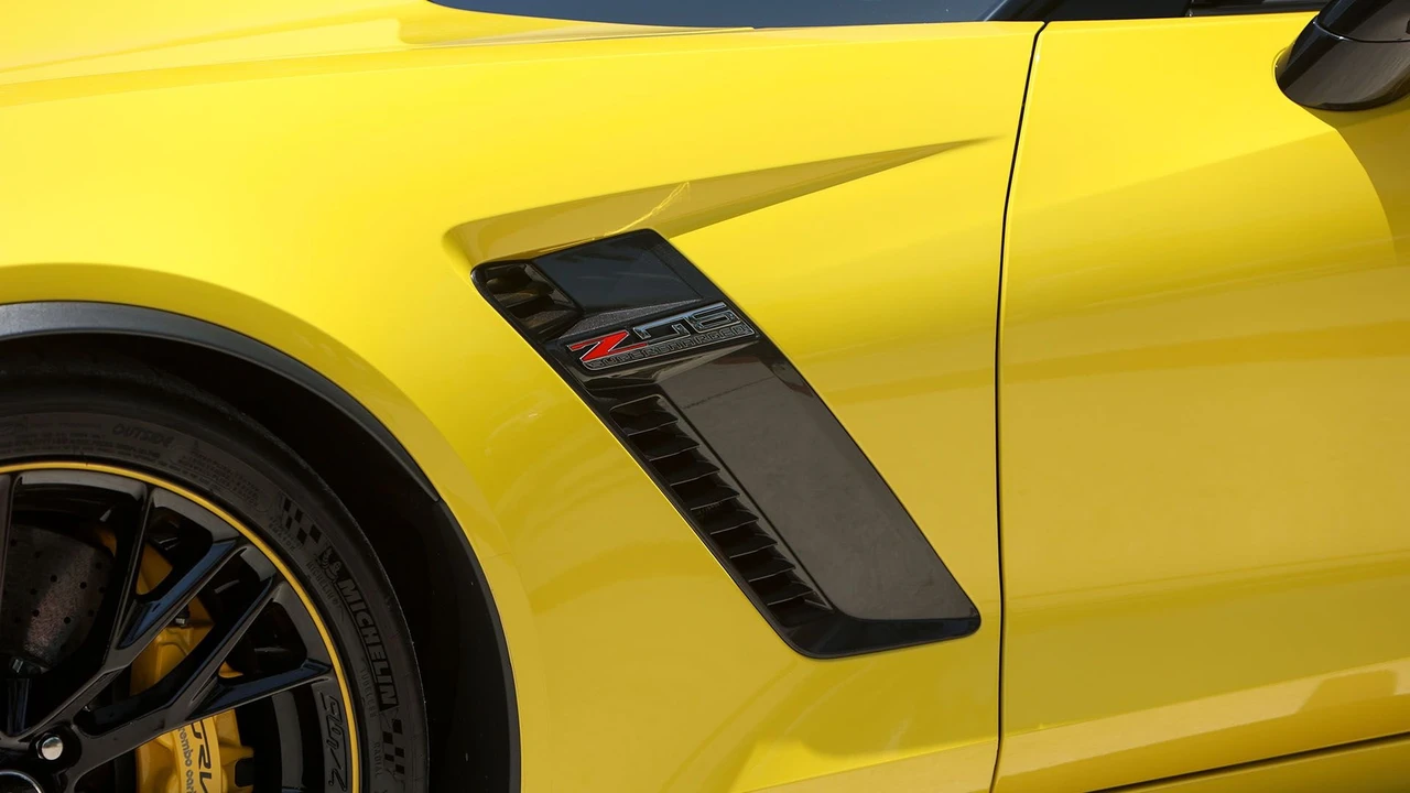 2016 Chevrolet Corvette C7 Z06 - Image 30 of 31