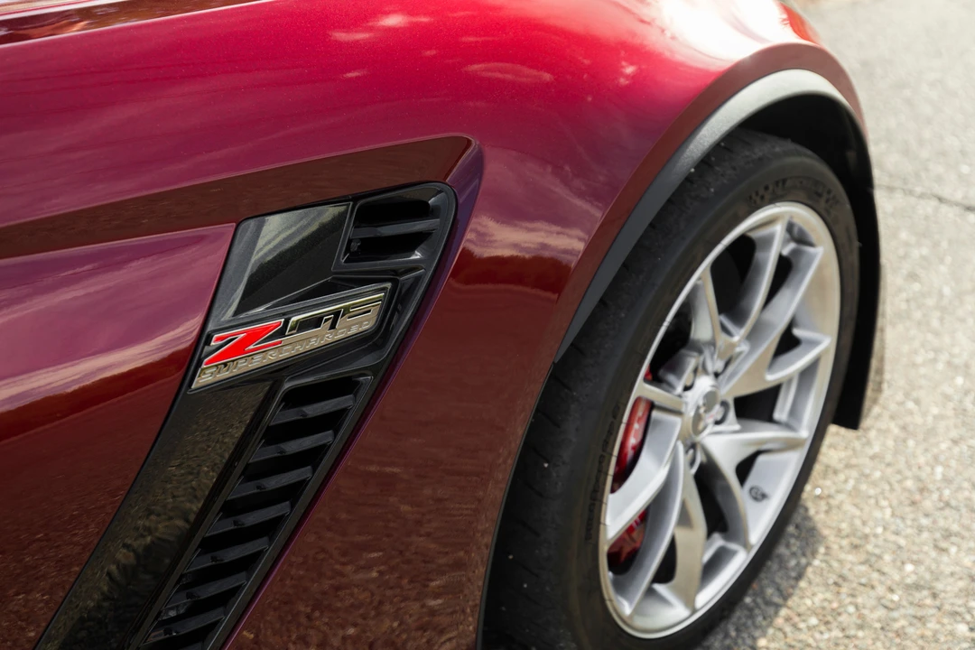 2016 Chevrolet Corvette C7 Z06 - Image 2 of 28