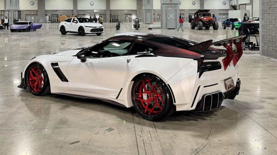 2016 Chevrolet Corvette C7 Z06 - Image 2 of 10