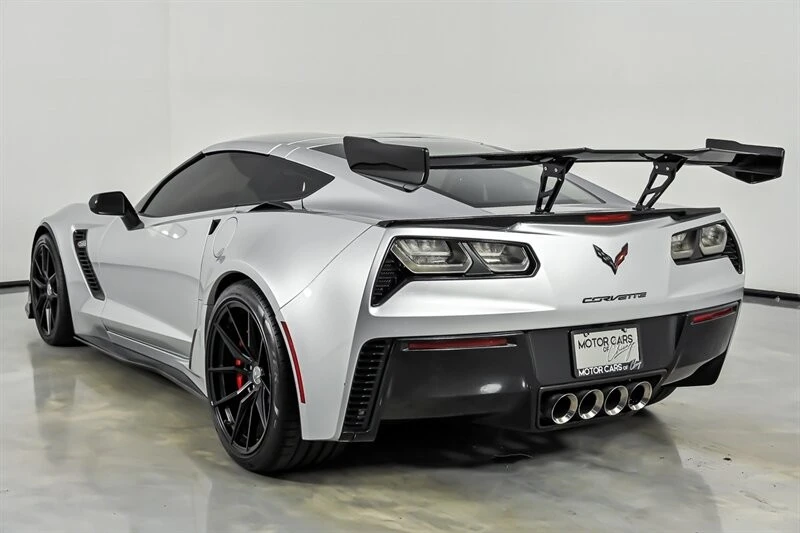 2016 Chevrolet Corvette C7 Z06 - Image 8 of 31