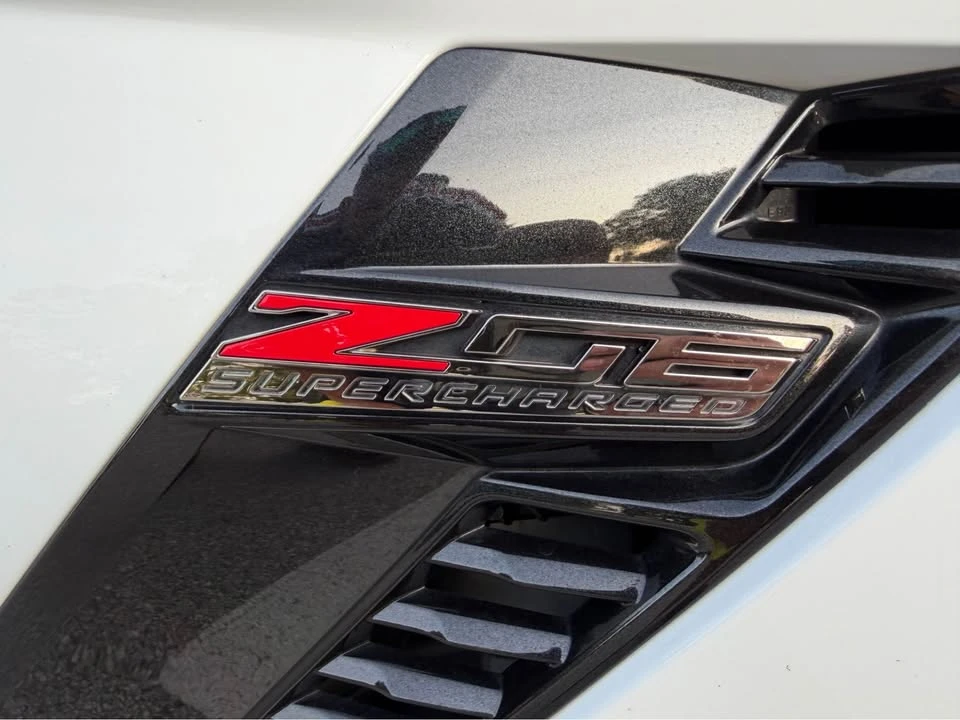 2016 Chevrolet Corvette C7 Z06 - Image 13 of 16