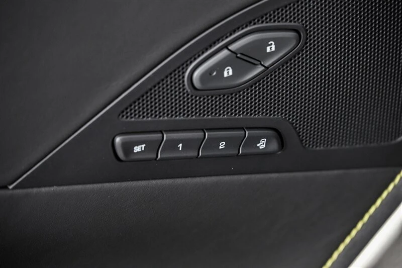 2016 Chevrolet Corvette C7 Z06 - Image 14 of 30