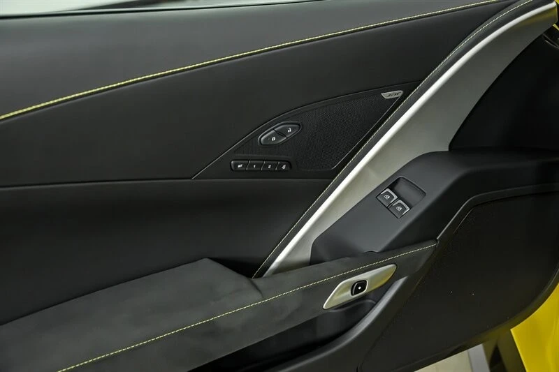 2016 Chevrolet Corvette - Image 14 of 31
