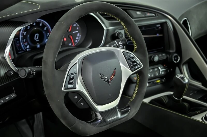 2016 Chevrolet Corvette - Image 20 of 31