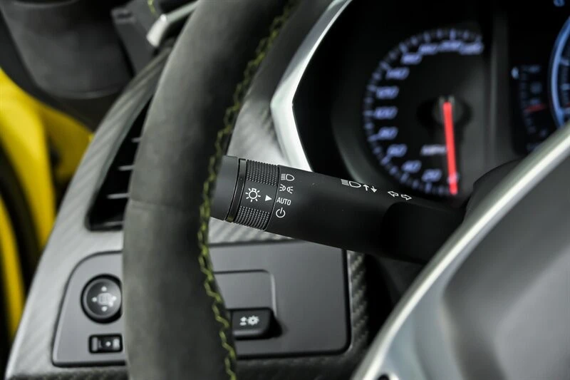 2016 Chevrolet Corvette - Image 24 of 31
