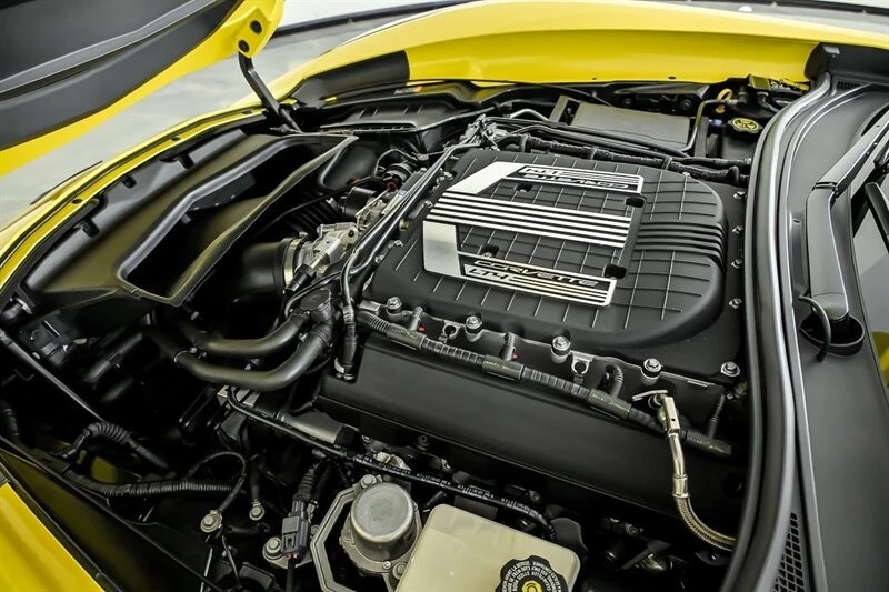 2016 Chevrolet Corvette - Image 13 of 31