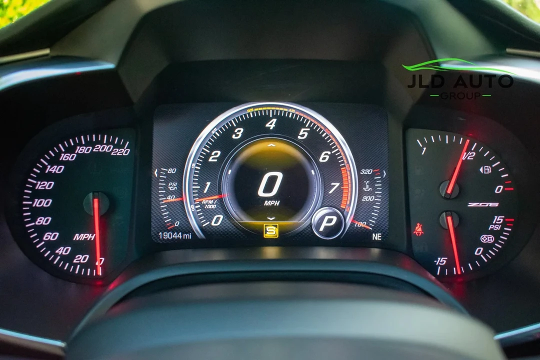 2016 Chevrolet Corvette C7 Z06 - Image 12 of 31