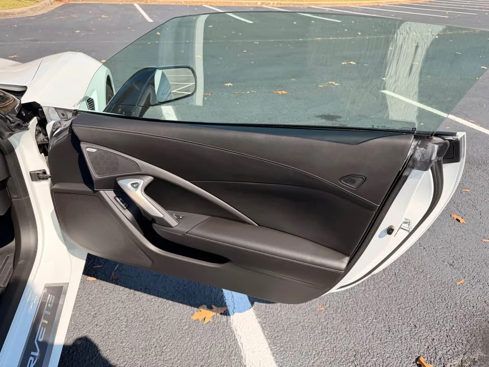 2016 Chevrolet Corvette C7 - Image 12 of 16