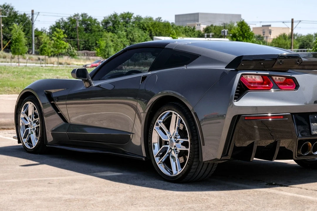 2016 Chevrolet Corvette C7 - Image 17 of 31