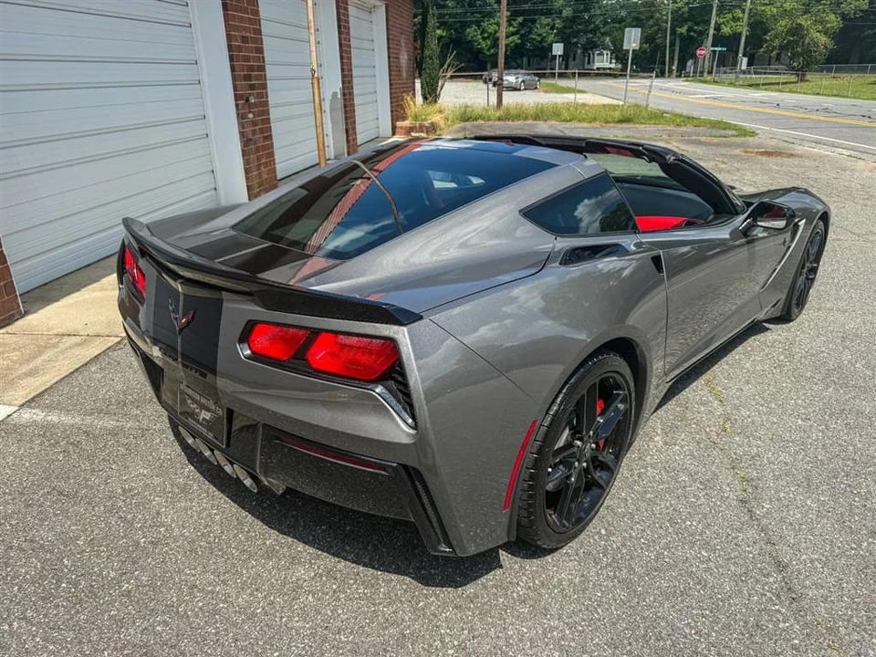 2016 Chevrolet Corvette C7 - Image 24 of 31