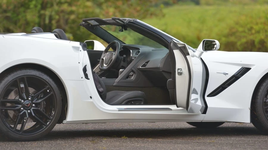 2016 Chevrolet Corvette C7 - Image 17 of 23