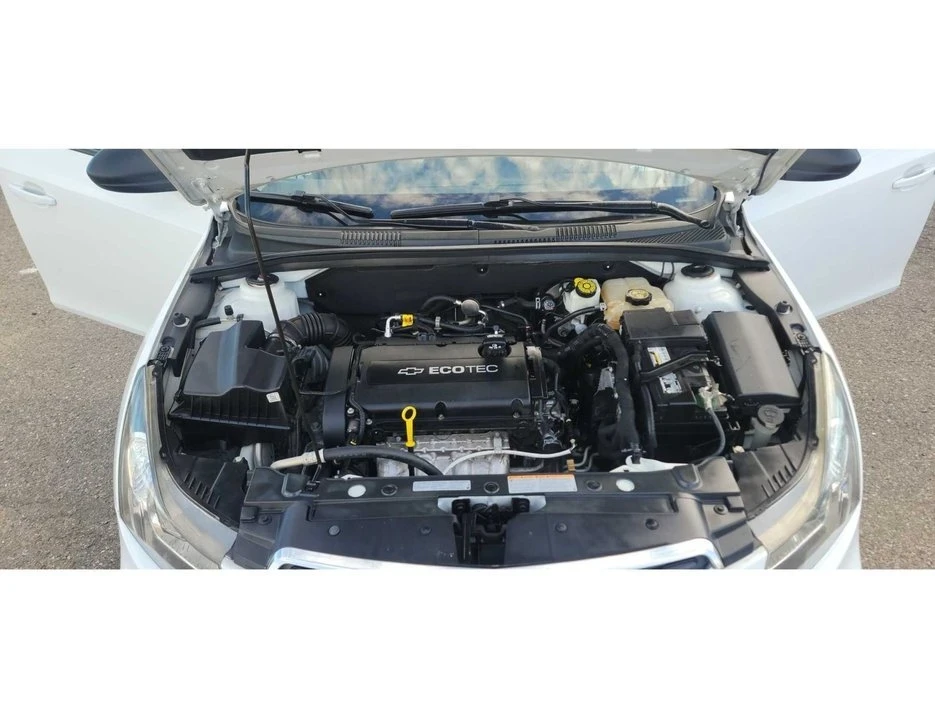 2016 Chevrolet Cruze - Image 5 of 17