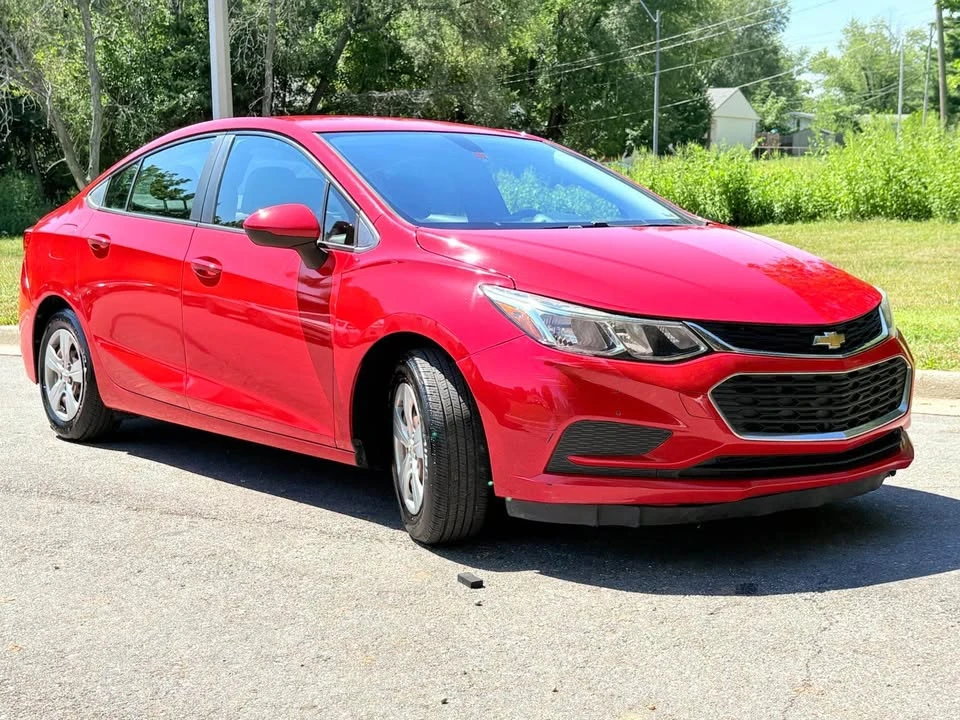 2016 Chevrolet Cruze - Image 7 of 17