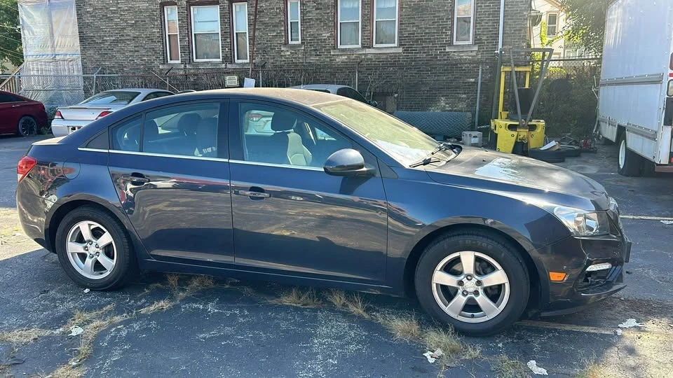 2016 Chevrolet Cruze - Image 2 of 7