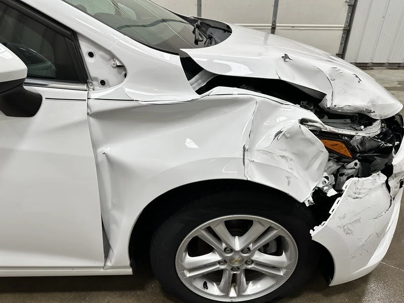 2016 Chevrolet Cruze - Image 19 of 21