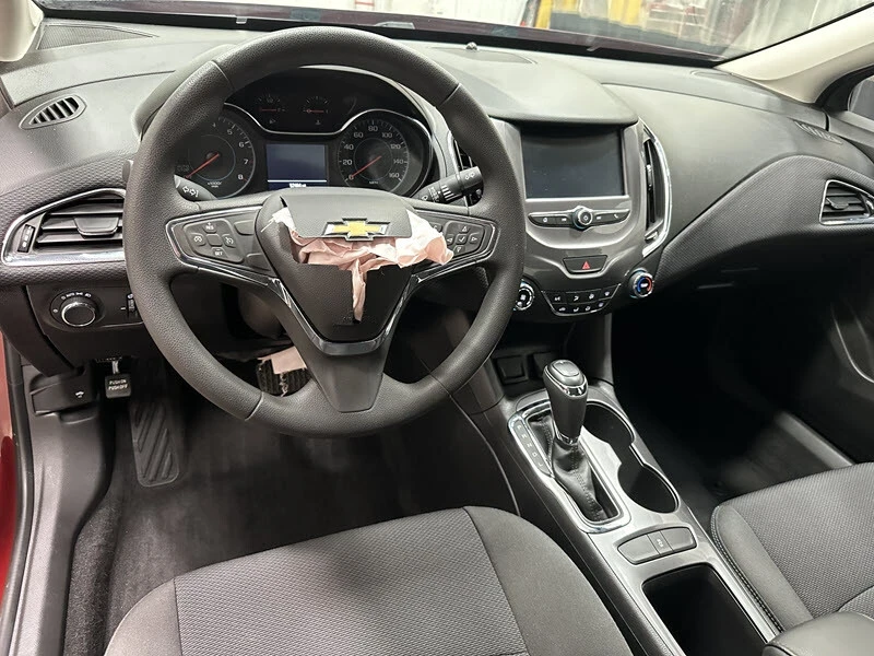 2016 Chevrolet Cruze - Image 8 of 12