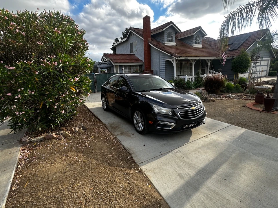 2016 Chevrolet Cruze - Image 10 of 21