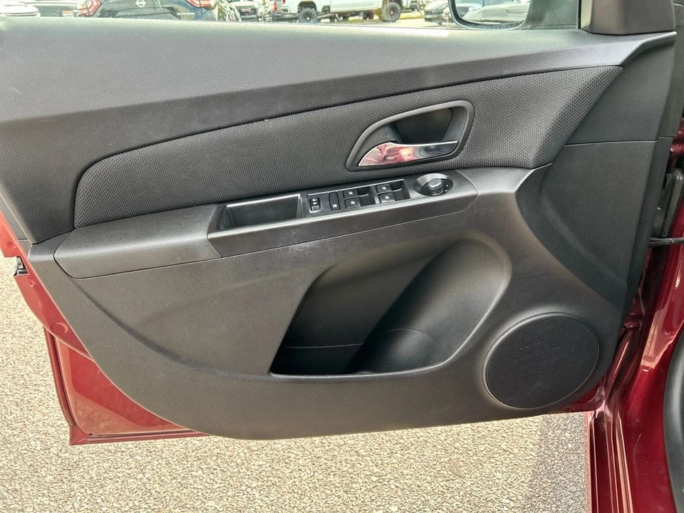 2016 Chevrolet Cruze - Image 12 of 12
