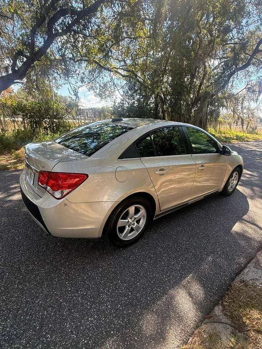 2016 Chevrolet Cruze - Image 10 of 11