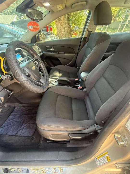 2016 Chevrolet Cruze - Image 7 of 11
