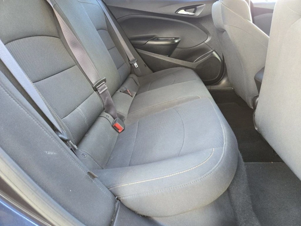 2016 Chevrolet Cruze - Image 10 of 12