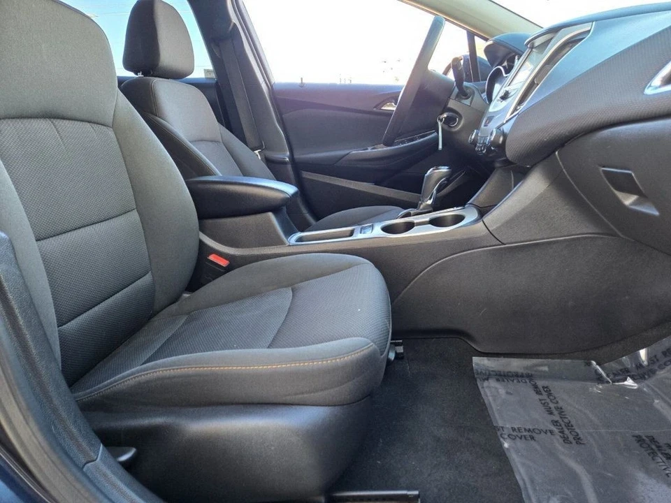 2016 Chevrolet Cruze - Image 11 of 12