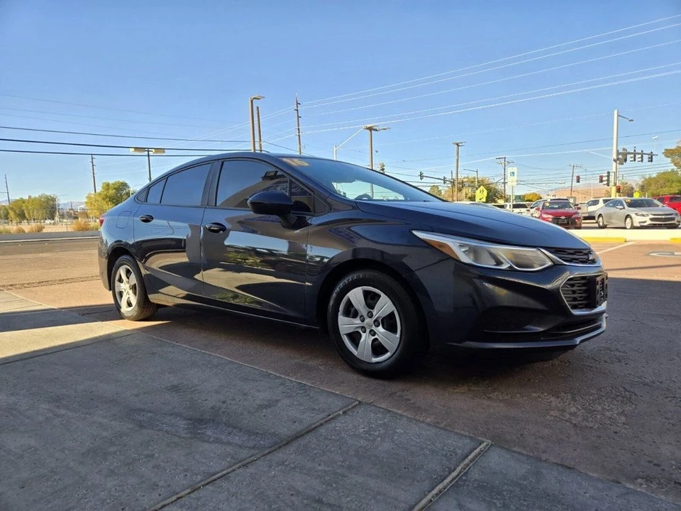 2016 Chevrolet Cruze - Image 3 of 12