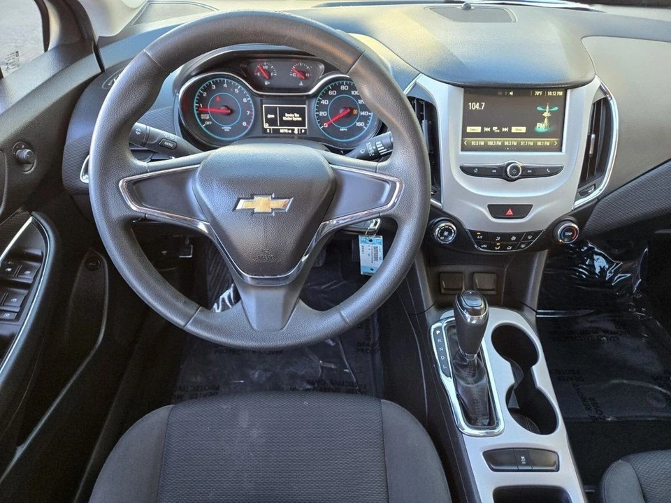 2016 Chevrolet Cruze - Image 9 of 12