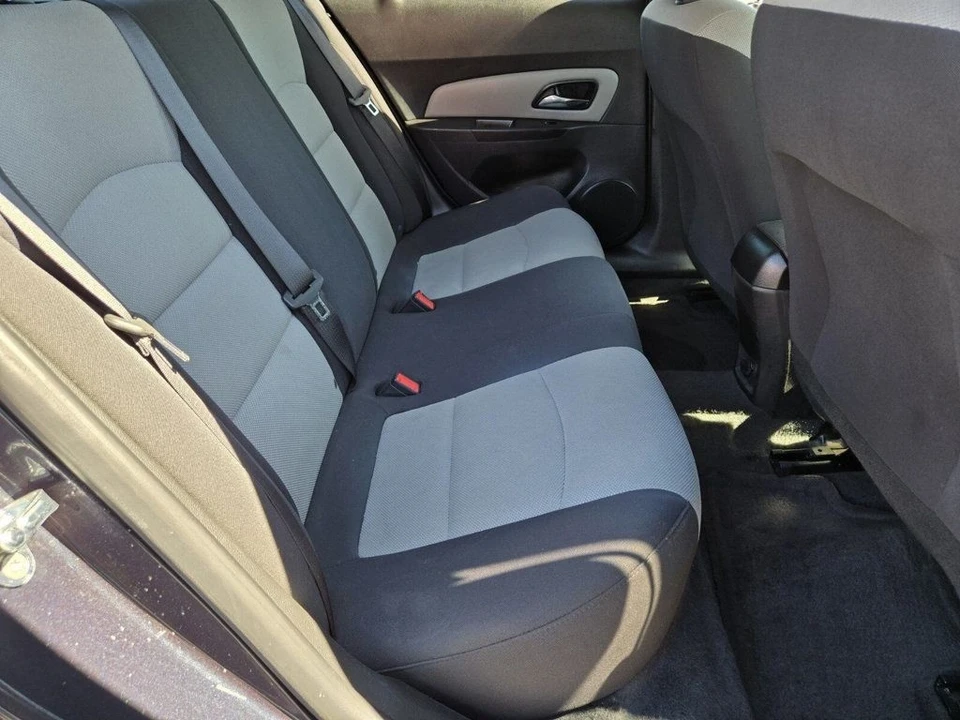 2016 Chevrolet Cruze - Image 10 of 21