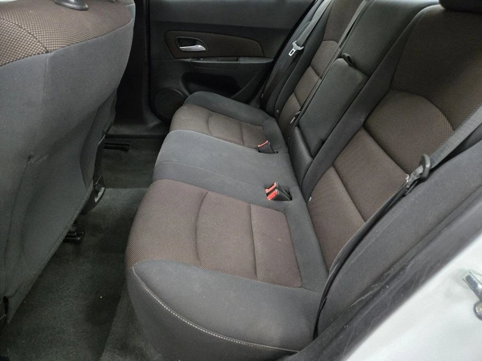 2016 Chevrolet Cruze - Image 7 of 12