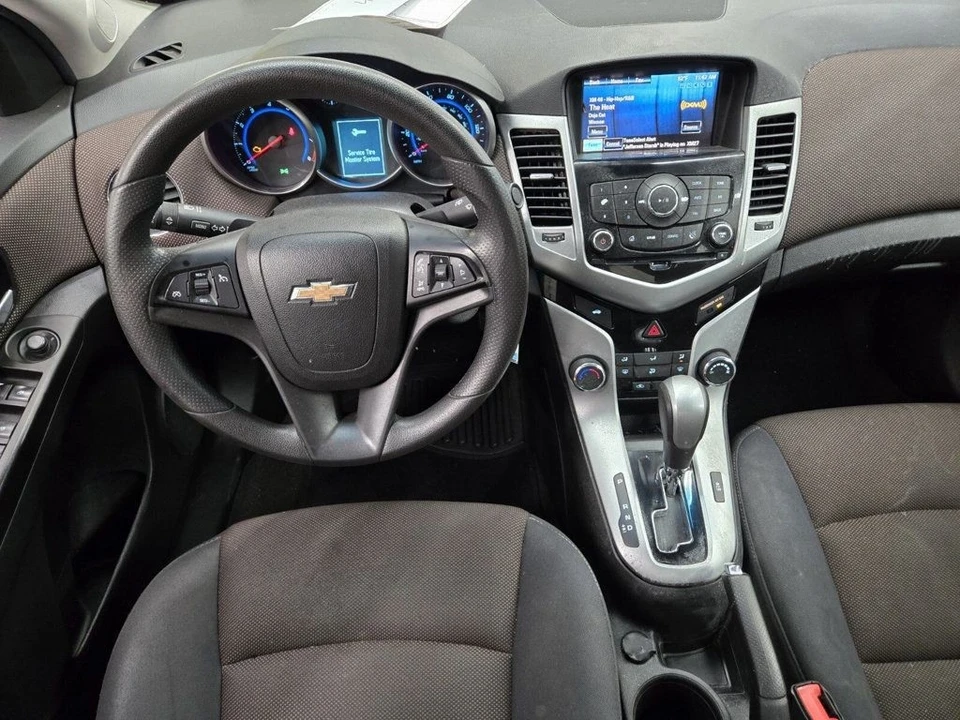 2016 Chevrolet Cruze - Image 8 of 12