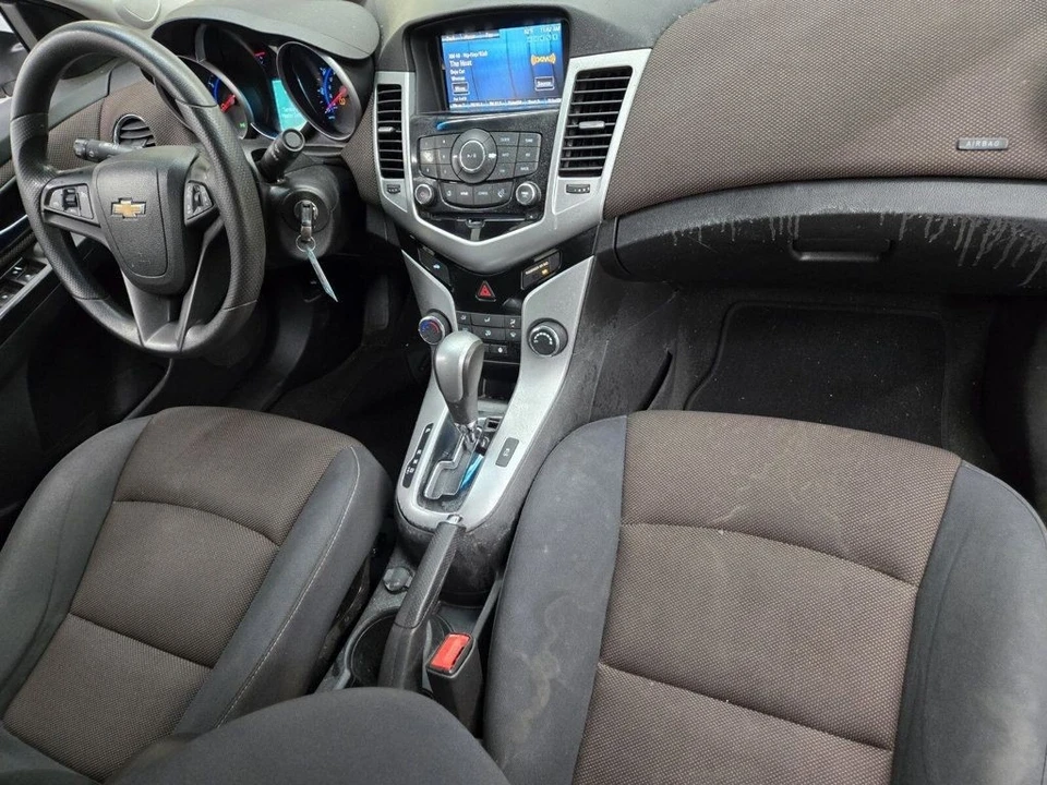 2016 Chevrolet Cruze - Image 11 of 12