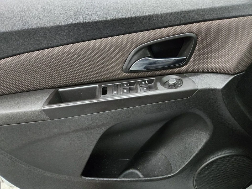 2016 Chevrolet Cruze - Image 12 of 12