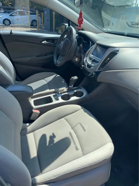 2016 Chevrolet Cruze - Image 4 of 5
