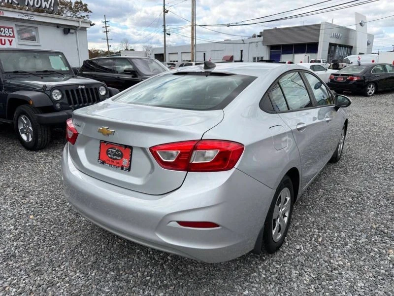 2016 Chevrolet Cruze - Image 8 of 12