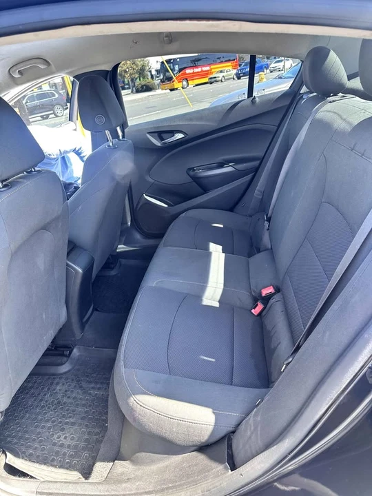 2016 Chevrolet Cruze - Image 4 of 8