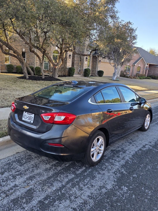 2016 Chevrolet Cruze - Image 4 of 10