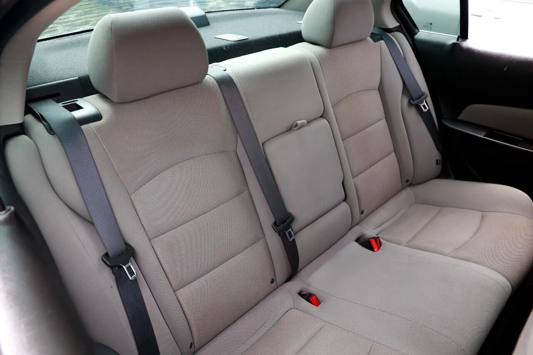 2016 Chevrolet Cruze - Image 14 of 21