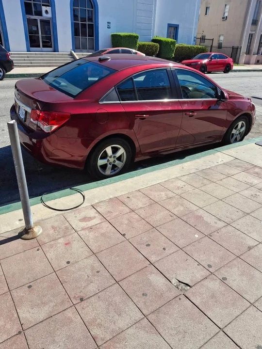 2016 Chevrolet Cruze - Image 3 of 4