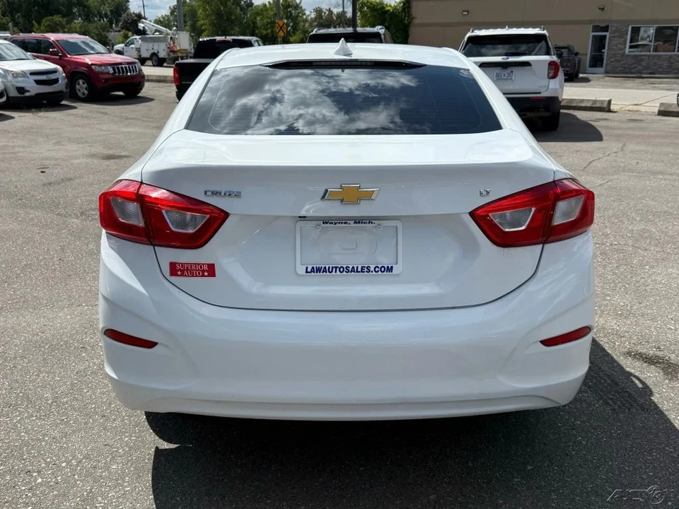 2016 Chevrolet Cruze - Image 6 of 12