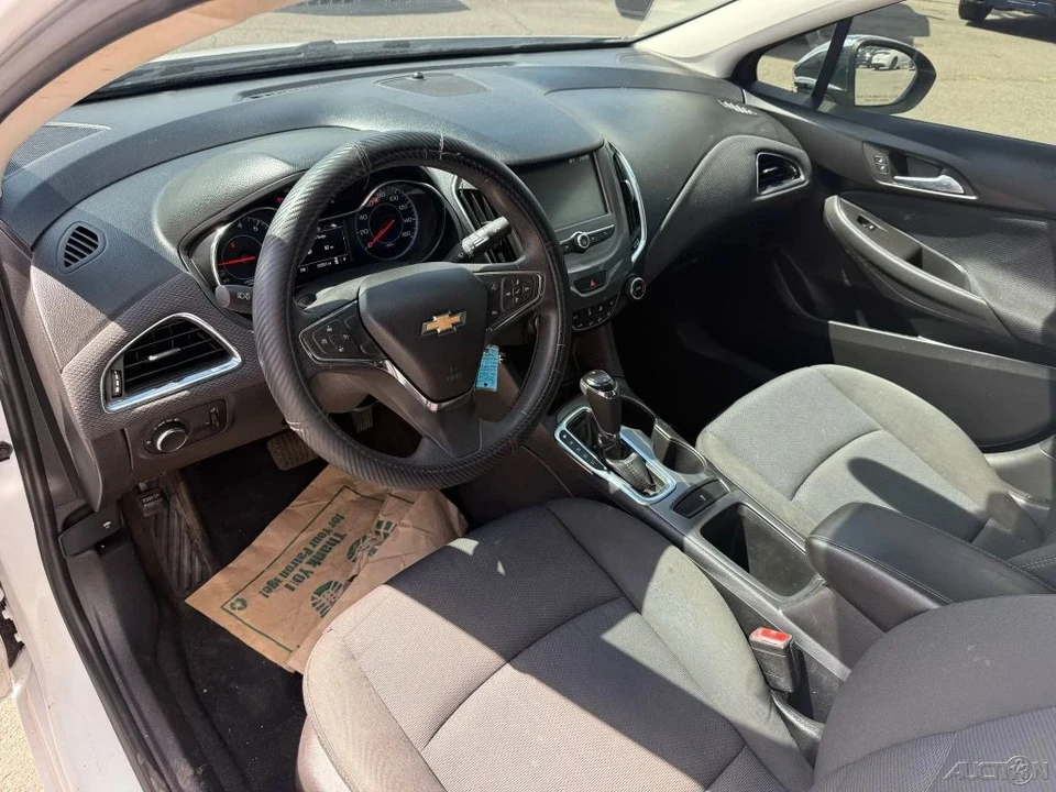 2016 Chevrolet Cruze - Image 15 of 21