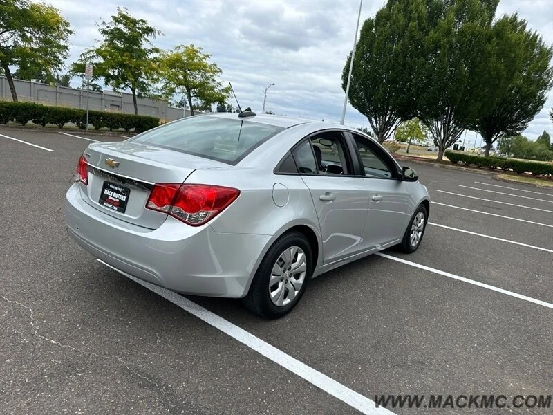 2016 Chevrolet Cruze - Image 6 of 20