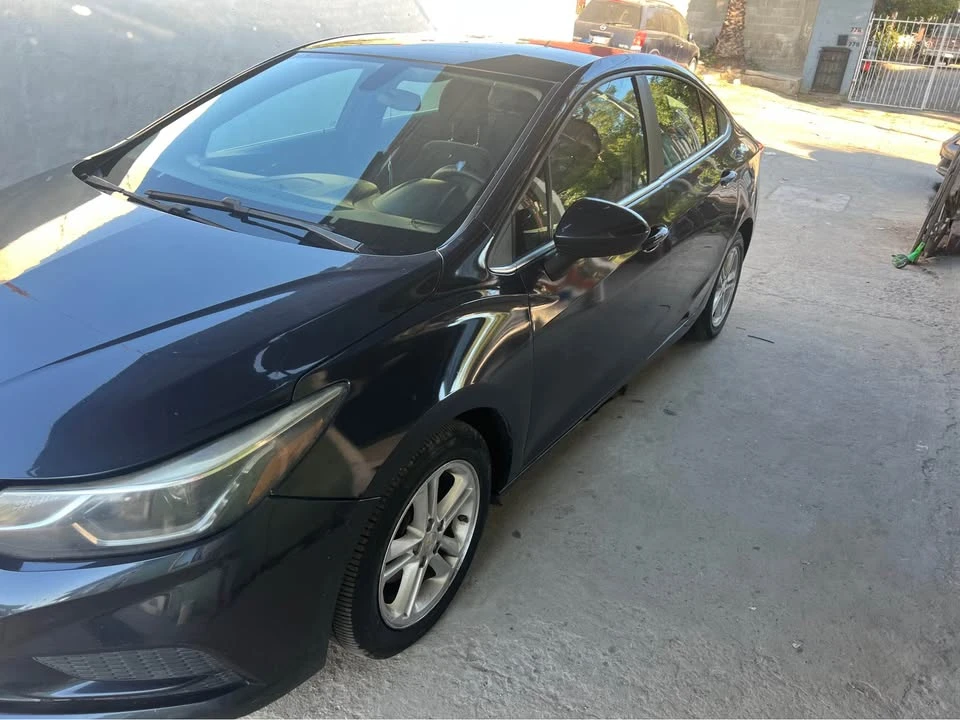 2016 Chevrolet Cruze - Image 2 of 6
