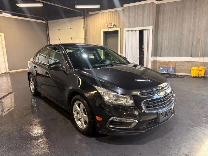2016 Chevrolet Cruze - Image 8 of 12