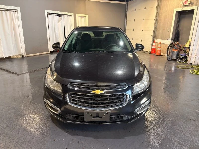 2016 Chevrolet Cruze - Image 2 of 12