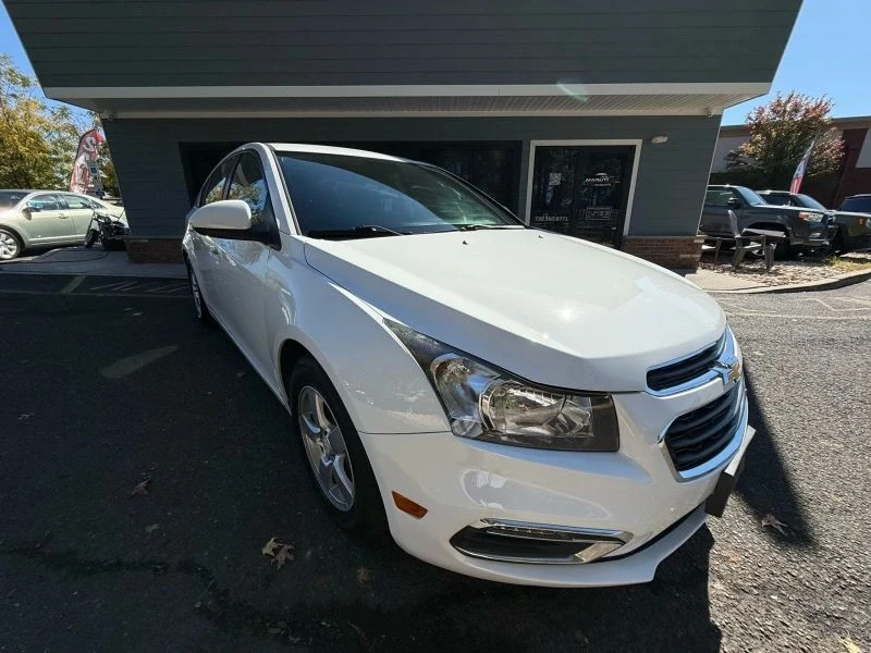 2016 Chevrolet Cruze - Image 8 of 12