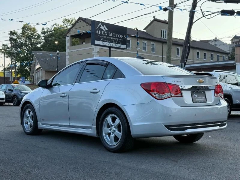2016 Chevrolet Cruze - Image 5 of 12