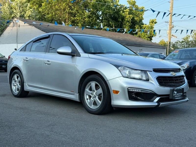 2016 Chevrolet Cruze - Image 3 of 12