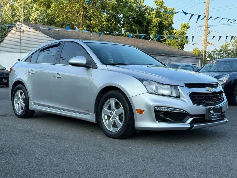2016 Chevrolet Cruze - Image 3 of 12