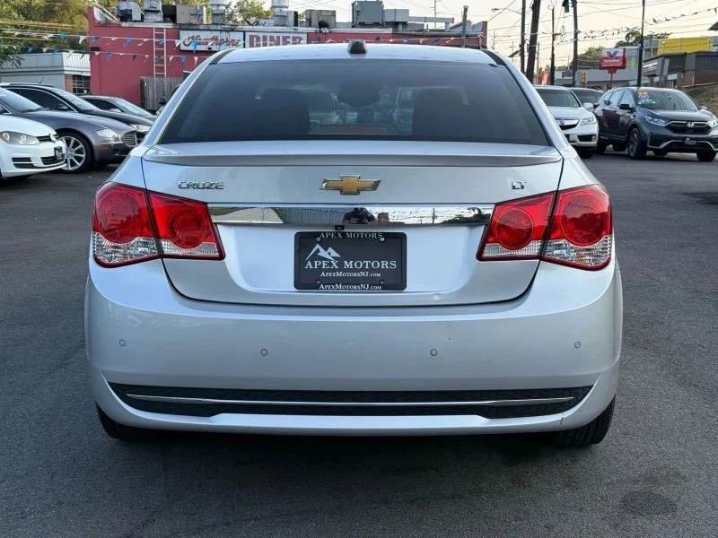 2016 Chevrolet Cruze - Image 9 of 12